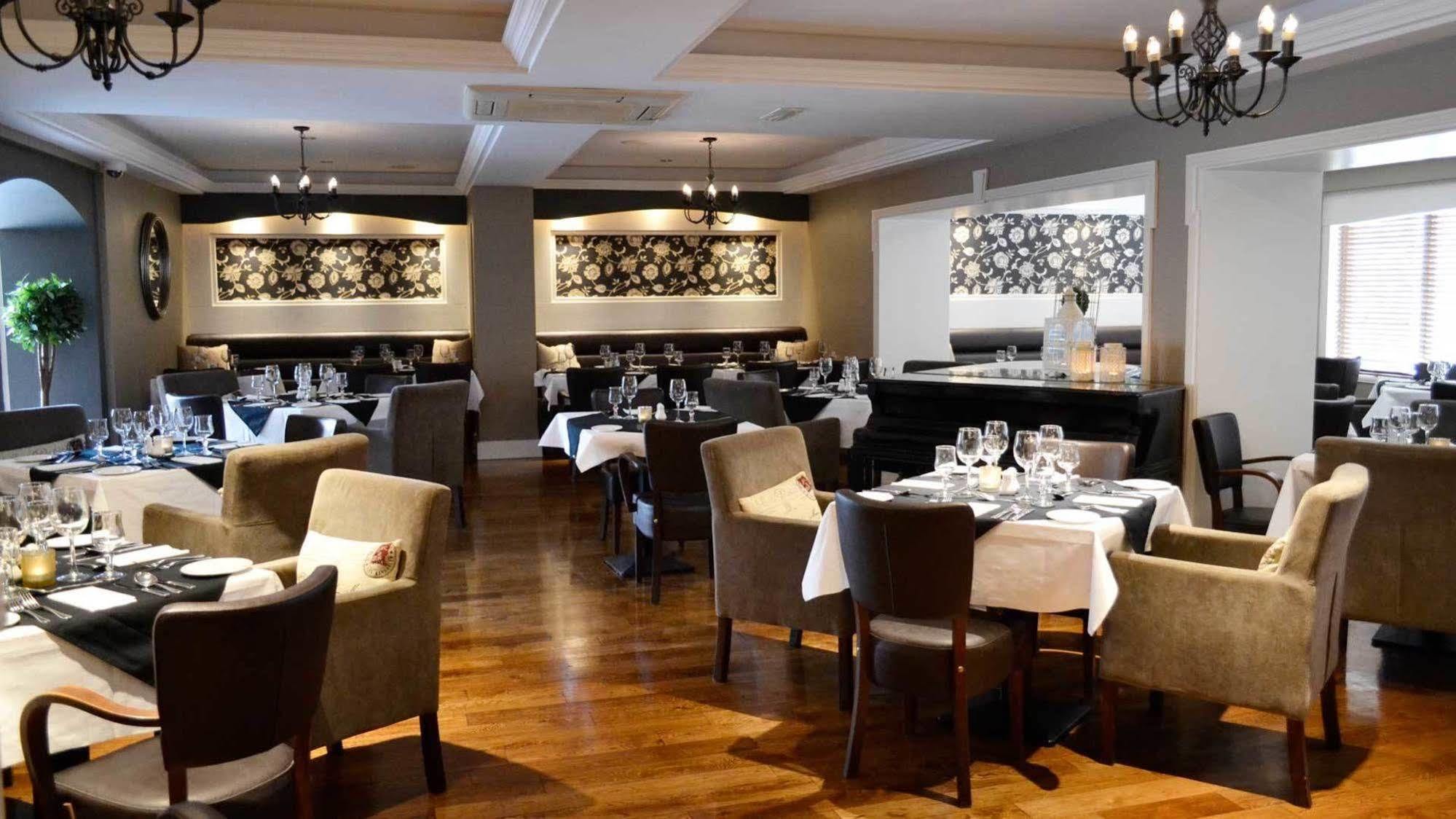 Cill Aodain Court Hotel Килтимах Екстериор снимка