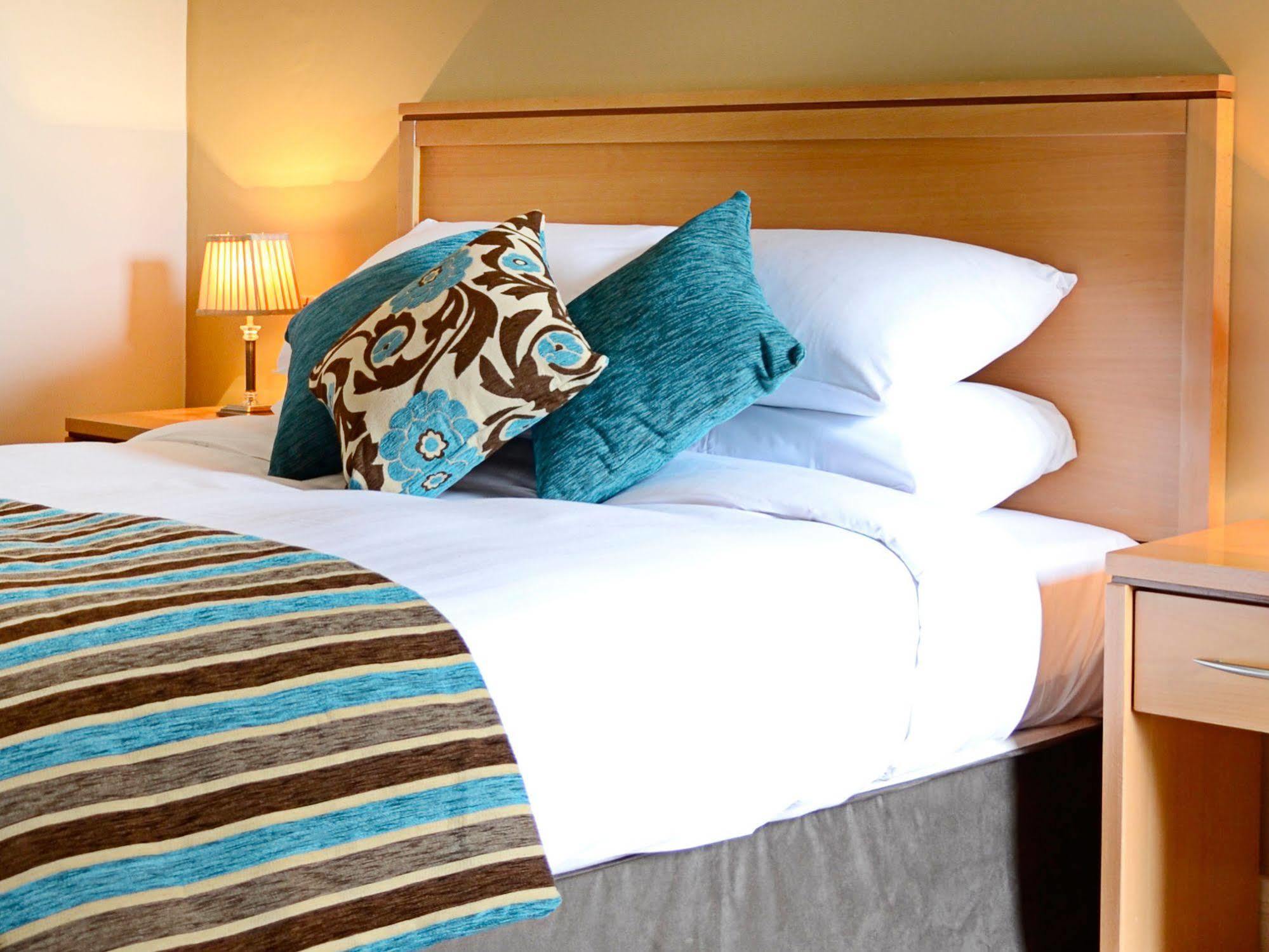 Cill Aodain Court Hotel Килтимах Екстериор снимка
